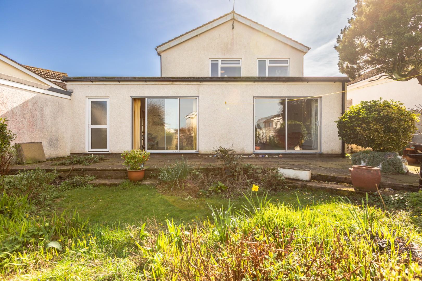 Pennard Drive, Southgate, Swansea, SA3 2DW